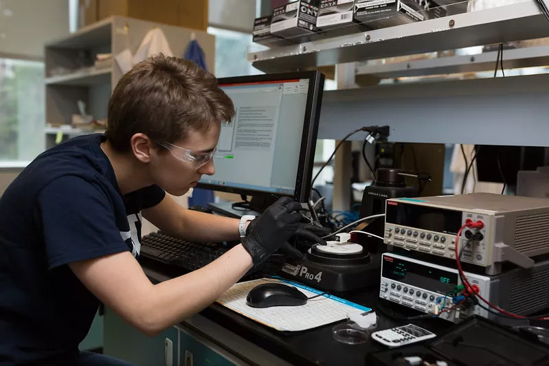 Student conducting research at WWU